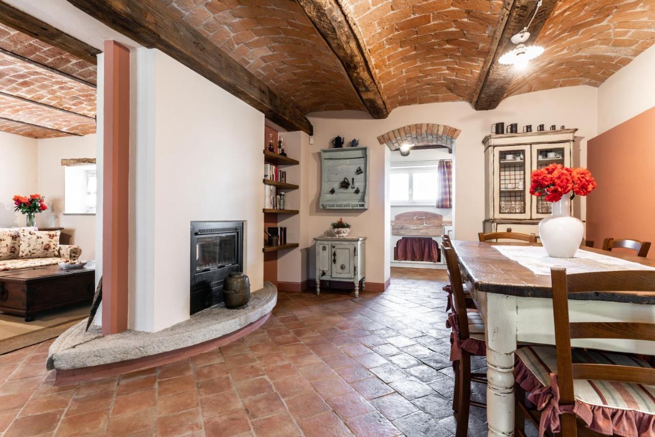 Villa Annunziata Костильоле-д'Астри Экстерьер фото